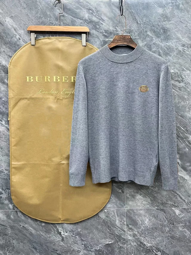 Burberry Knitwear Crew-Neck Sweater with Embroidered TB Monogram product detail image 16