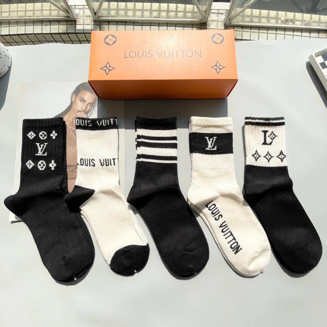 Louis Vuitton Monogram Socks [
