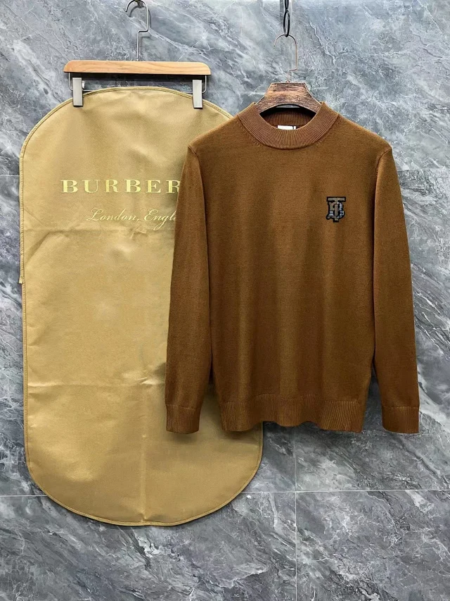 Burberry Knitwear Crew-Neck Sweater with Embroidered TB Monogram product detail image 11