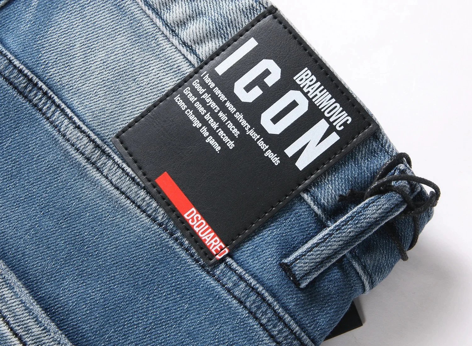 DSQUARED2 Shorts Distressed graphic-print denim image 6