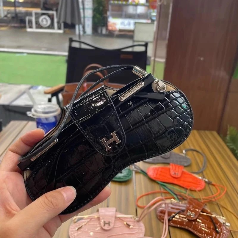Unbranded Eyewear Lanyard Glasses Case — leather black