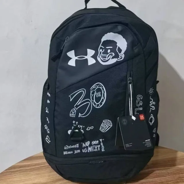 Under Armour Backpacks Diagonal-Panel Backpack with Front Zip Pocket and Bottom Compartment product detail image 9