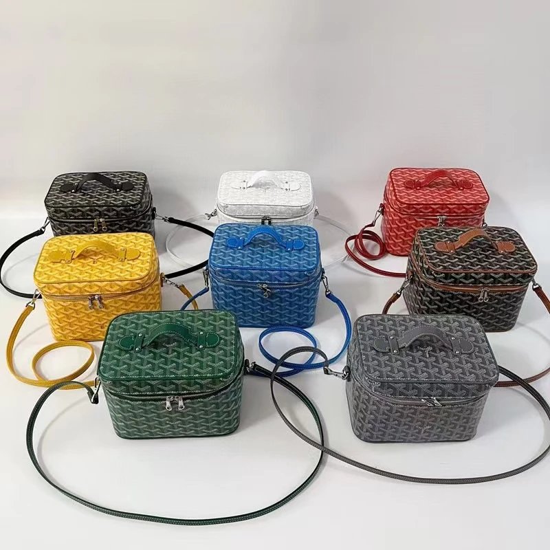 Goyard Crossbody Bags Flap bag with Goyardine pattern image 5