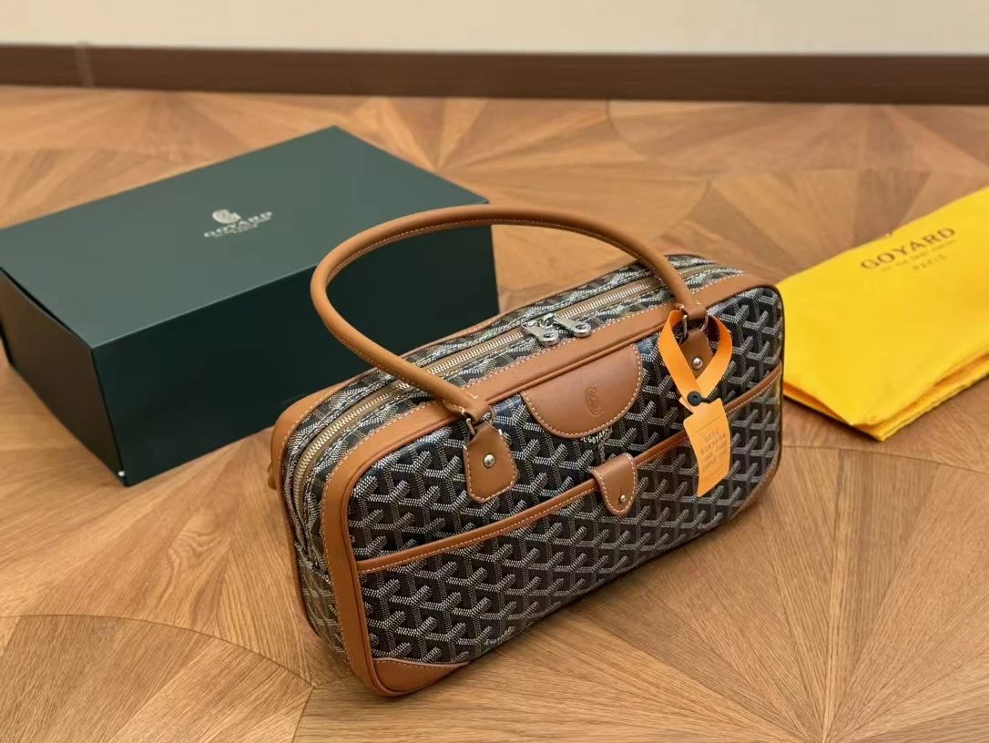 Goyard Crossbody Bags Flap bag with Goyardine pattern — 30