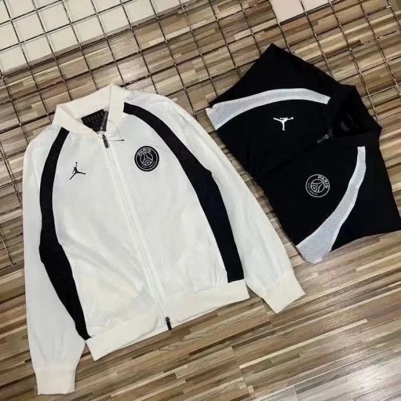 Nike Jackets Zip-Up Windbreaker Jacket with Contrast Piping — BB-002