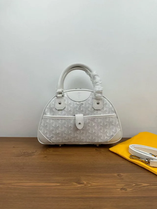 Goyard Crossbody Bags Flap bag with Goyardine pattern product detail image 26