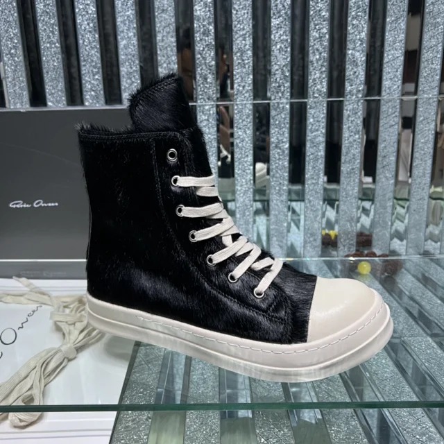Rick Owens Sneakers High-Top Lace-Up with Contrast Toe Cap product detail image 2