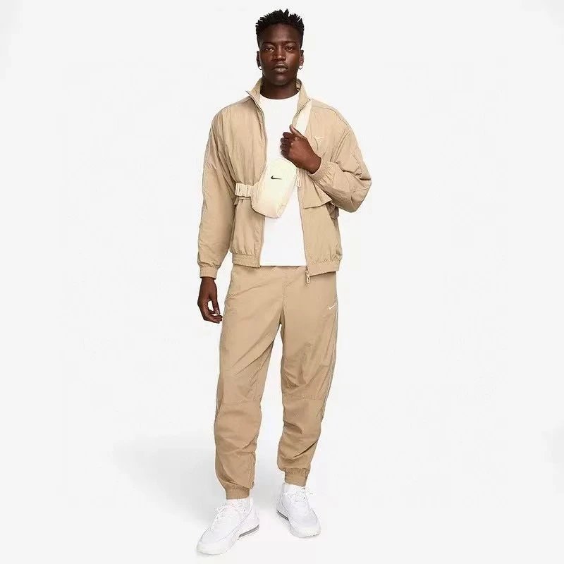 Nike Jackets Zip-Up Windbreaker Jacket with Contrast Piping image 3