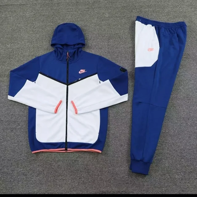 Nike DD-818 and DD-819 hooded tracksuits product detail image 6