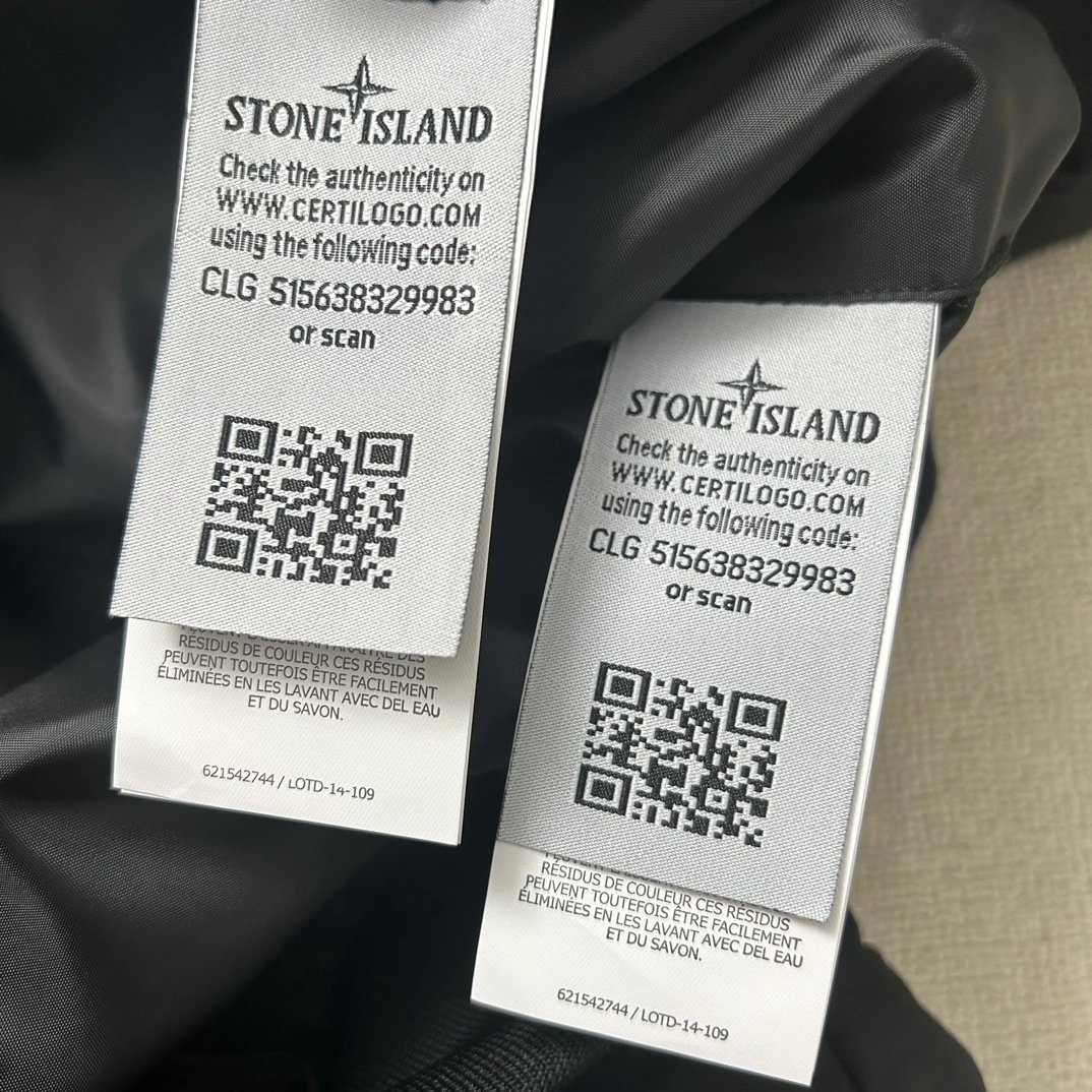 Stone Island Raso Domato Black Windbreaker Jacket Outerwear - 43