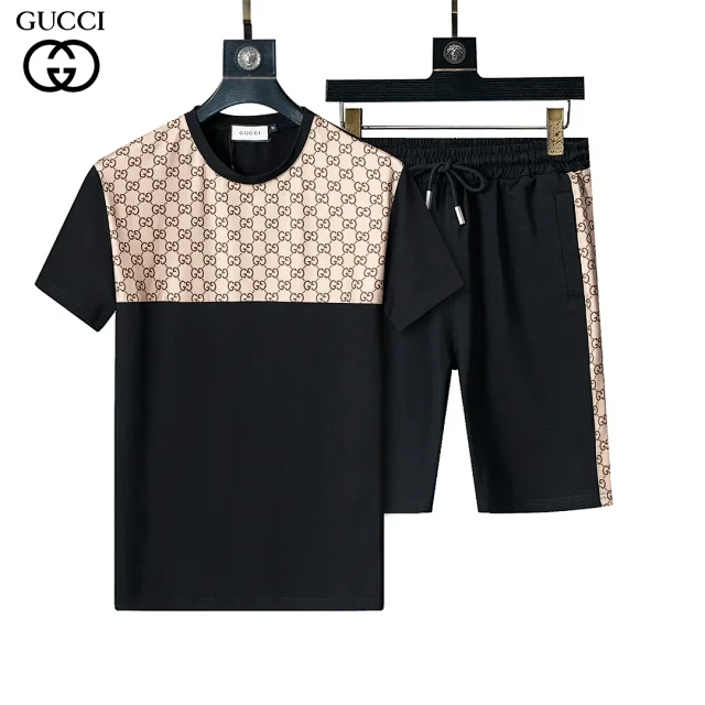 Gucci Matching Sets Short-Sleeve T-Shirt and Shorts Set product detail image 22