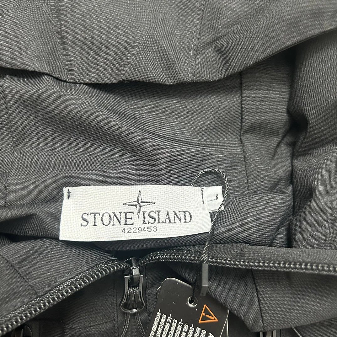 Stone Island Raso Domato Black Windbreaker Jacket Outerwear - 30