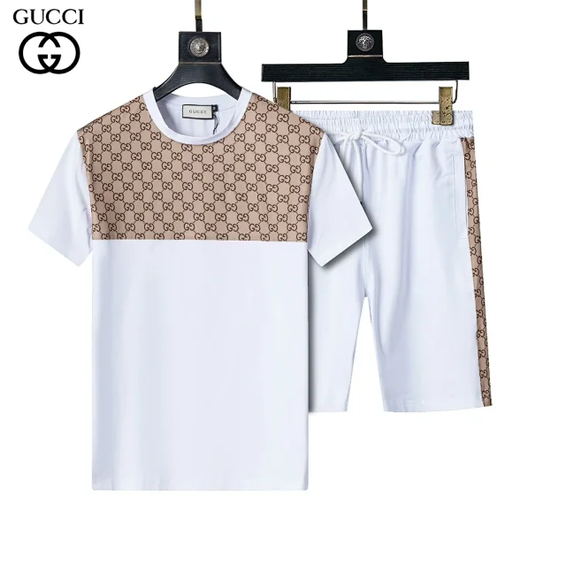 Gucci Matching Sets Short-Sleeve T-Shirt and Shorts Set product detail image 20