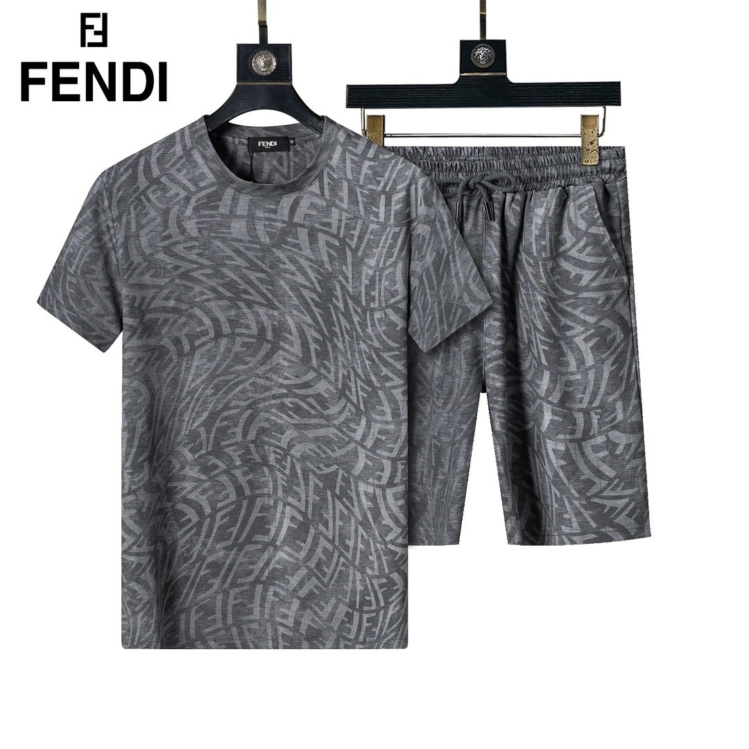 Gucci Matching Sets Short-Sleeve T-Shirt and Shorts Set — 16