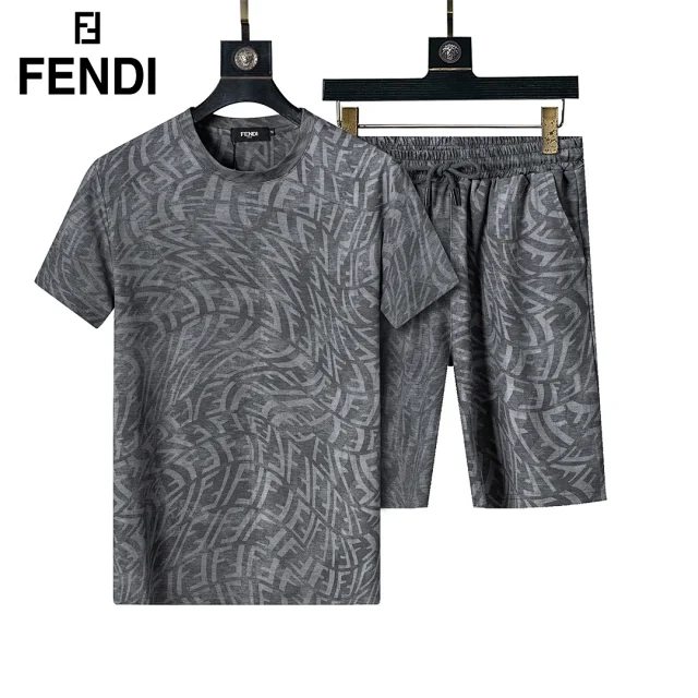 Gucci Matching Sets Short-Sleeve T-Shirt and Shorts Set product detail image 24