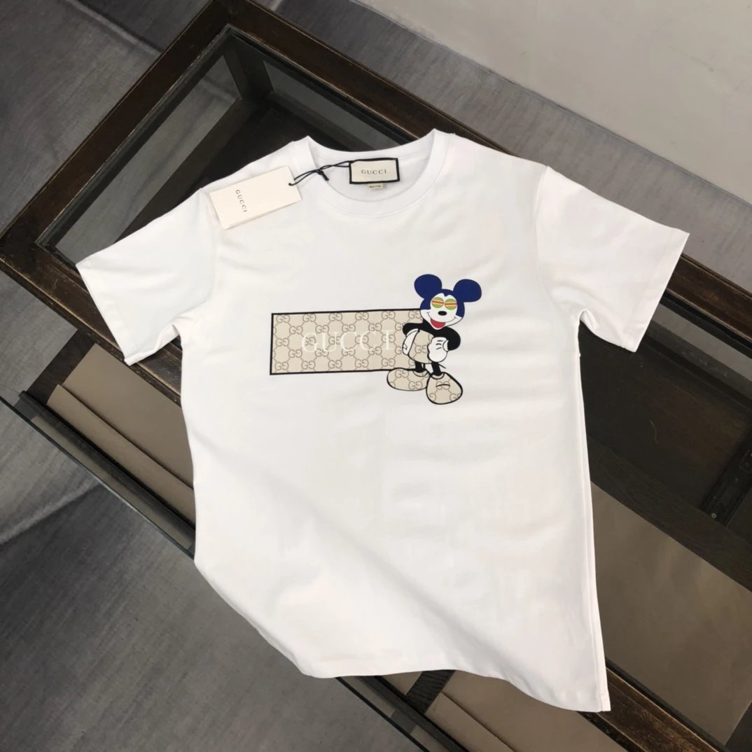 Gucci T-Shirts Short-Sleeve Logo Print — 23