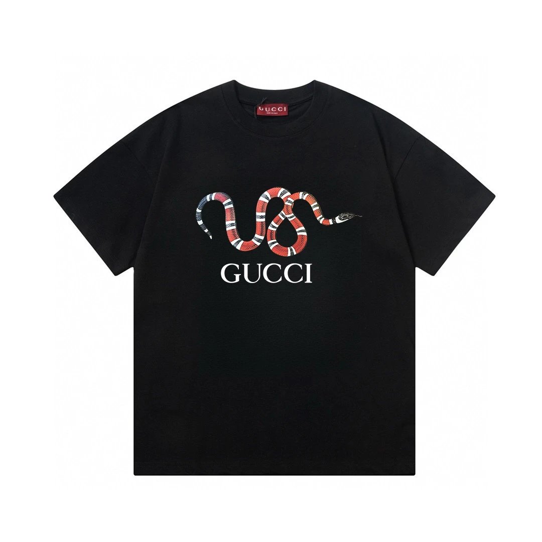 Gucci T-Shirts Short-Sleeve Logo Graphic T-Shirt — 40