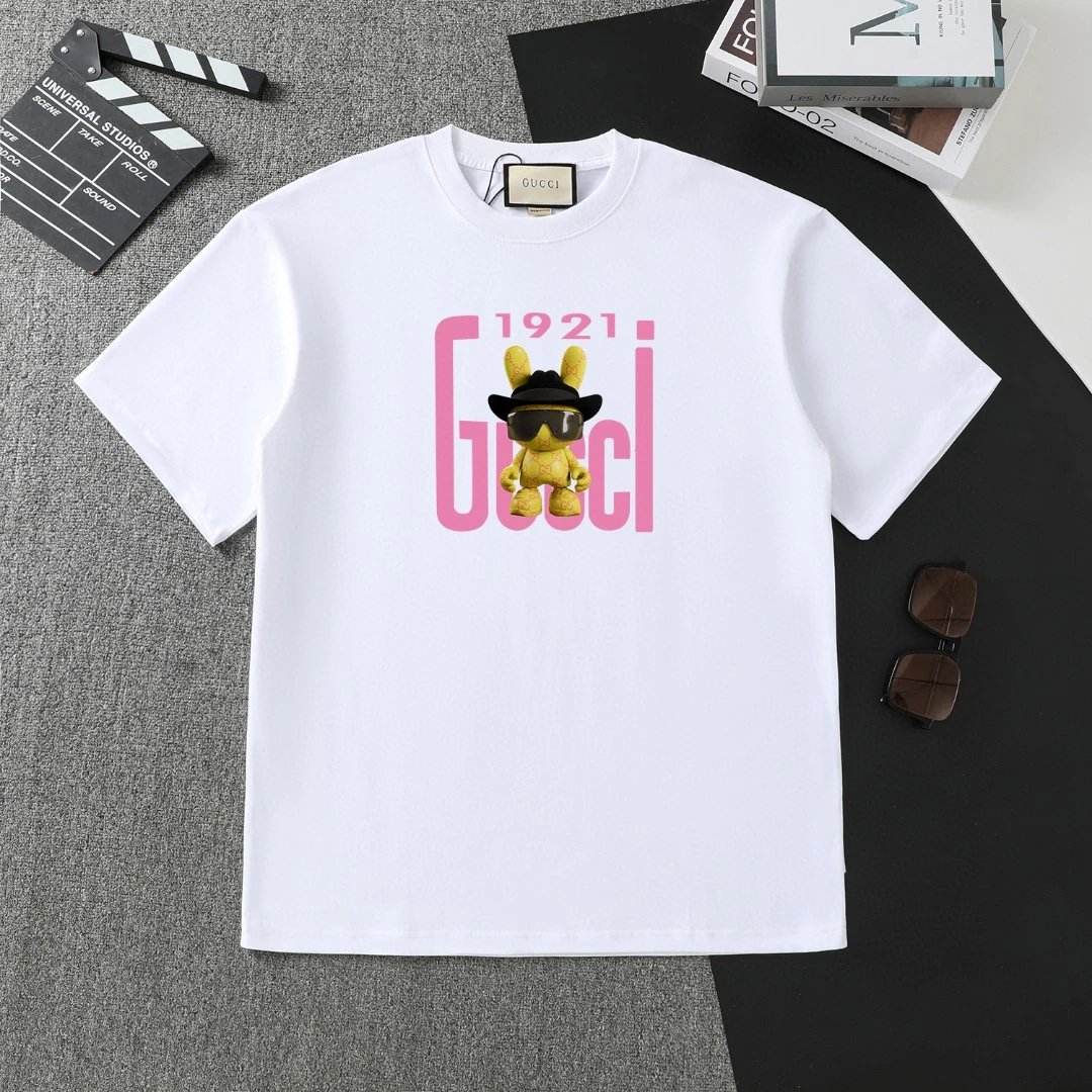 Gucci T-Shirts Short-Sleeve Logo Print — 27