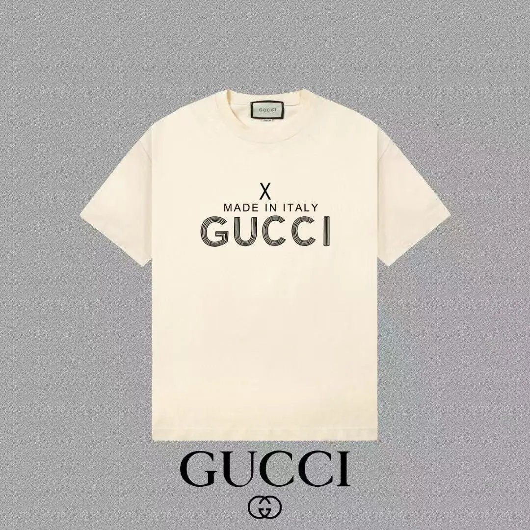 Gucci T-Shirts Short-Sleeve Logo Graphic T-Shirt — 7
