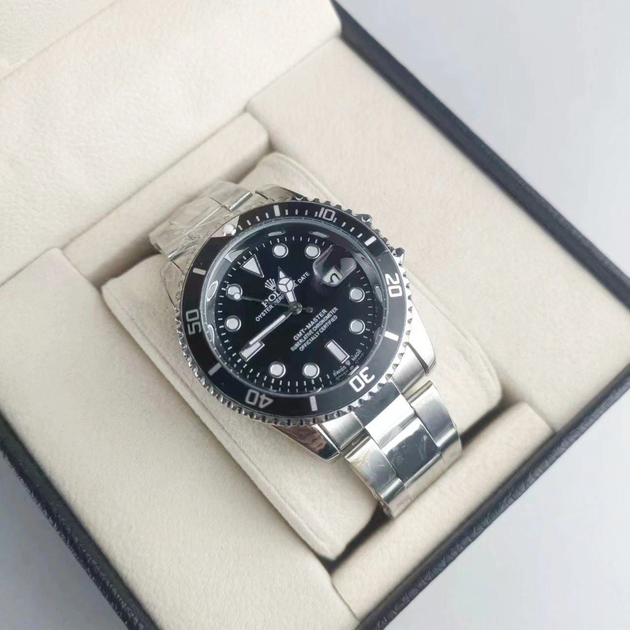 Mechanical Watch with Steel Strap photo 5