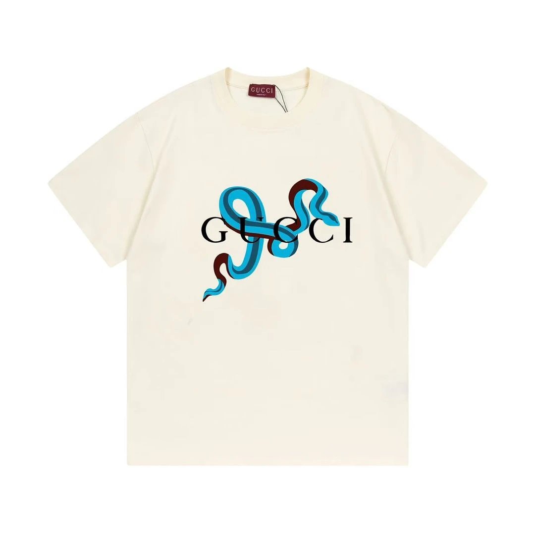 Gucci T-Shirts Short-Sleeve Logo Graphic T-Shirt — 34