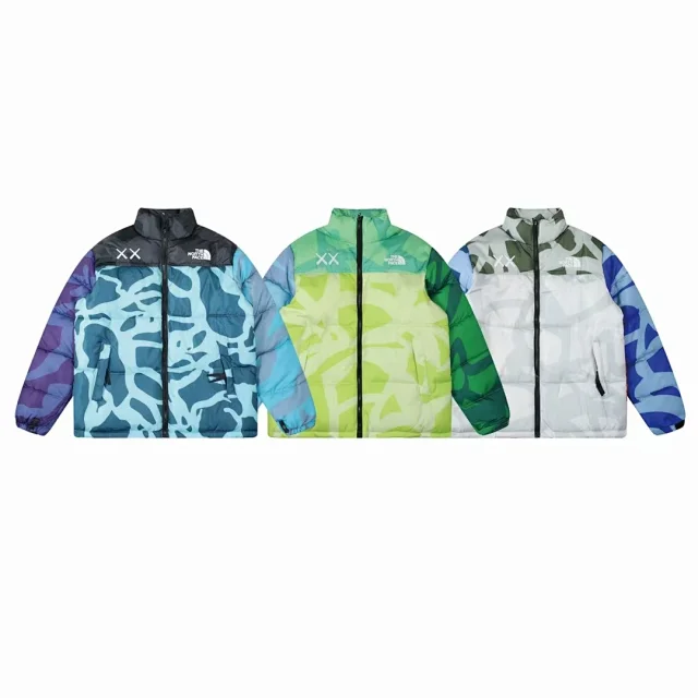 The North Face Down Jackets Camouflage-print puffer jacket product detail image 1