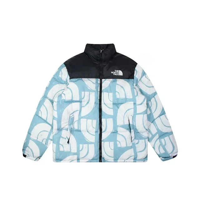The North Face Down Jackets Camouflage-print puffer jacket product detail image 10