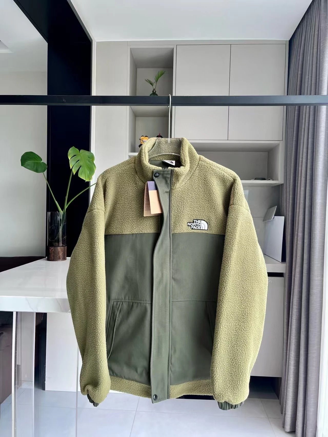 The North Face Puffer Vest with Hooded Layering System Black / Brown Outerwear - 8