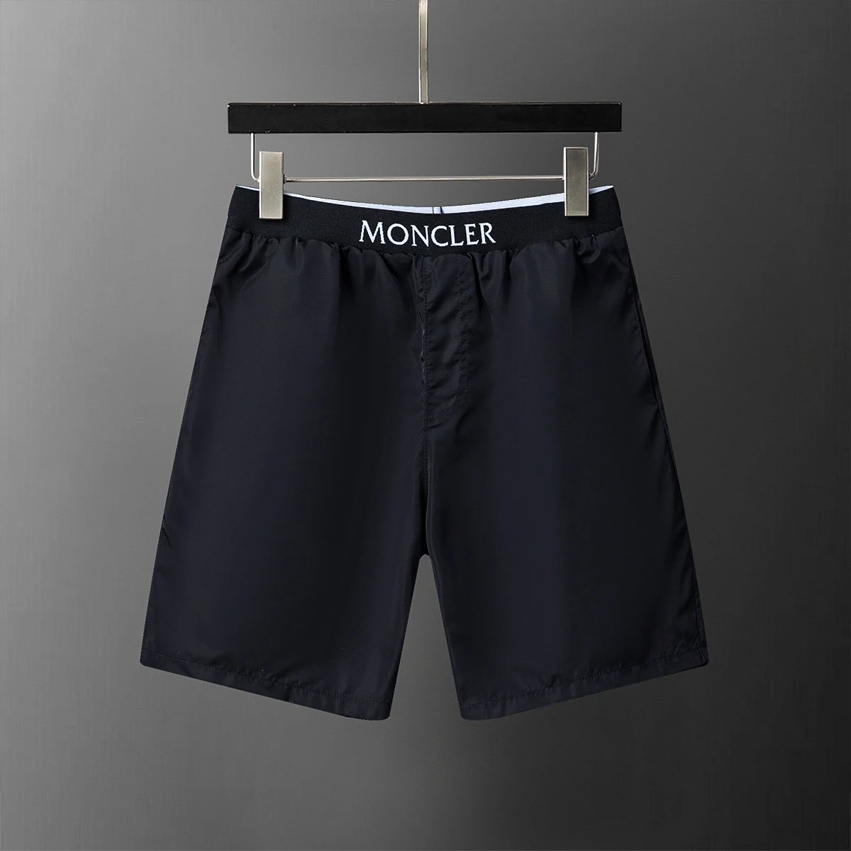 Versace Shorts Greek key waistband — YMX067