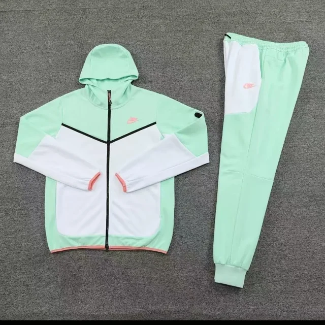 Nike DD-818 and DD-819 hooded tracksuits product detail image 7