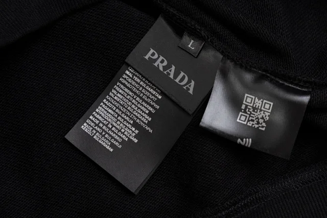 Prada Hoodies & Sweatshirts Logo Hooded Sweatshirt product detail image 6