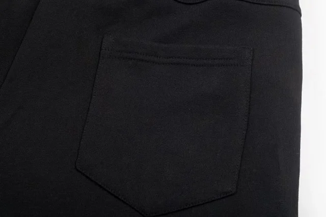Balenciaga Shorts Drawstring Graphic Logo product detail image 10