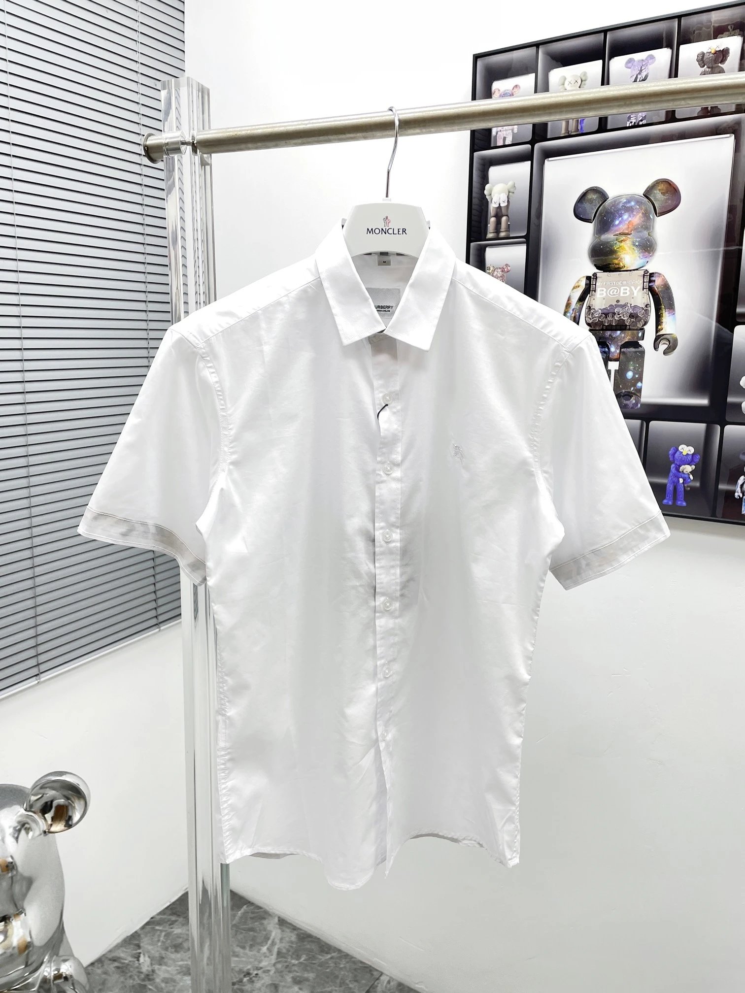 Burberry Shirts Short-Sleeve Plaid Button-Up Shirt — UM027