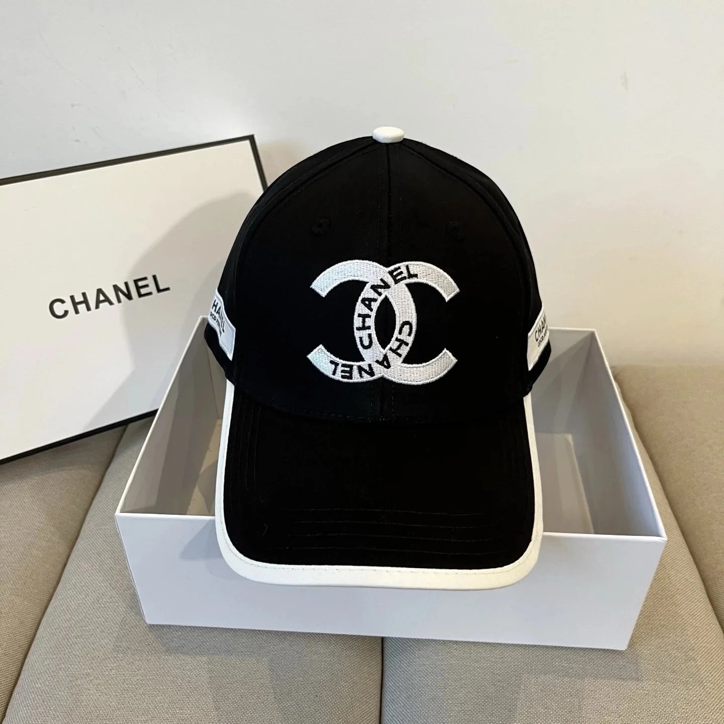Chanel Hats Logo-Embellished — TH8