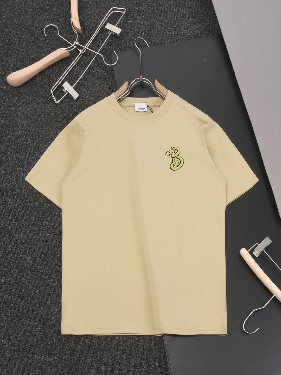 Burberry T-Shirts Short-Sleeve Logo T-Shirt image 4