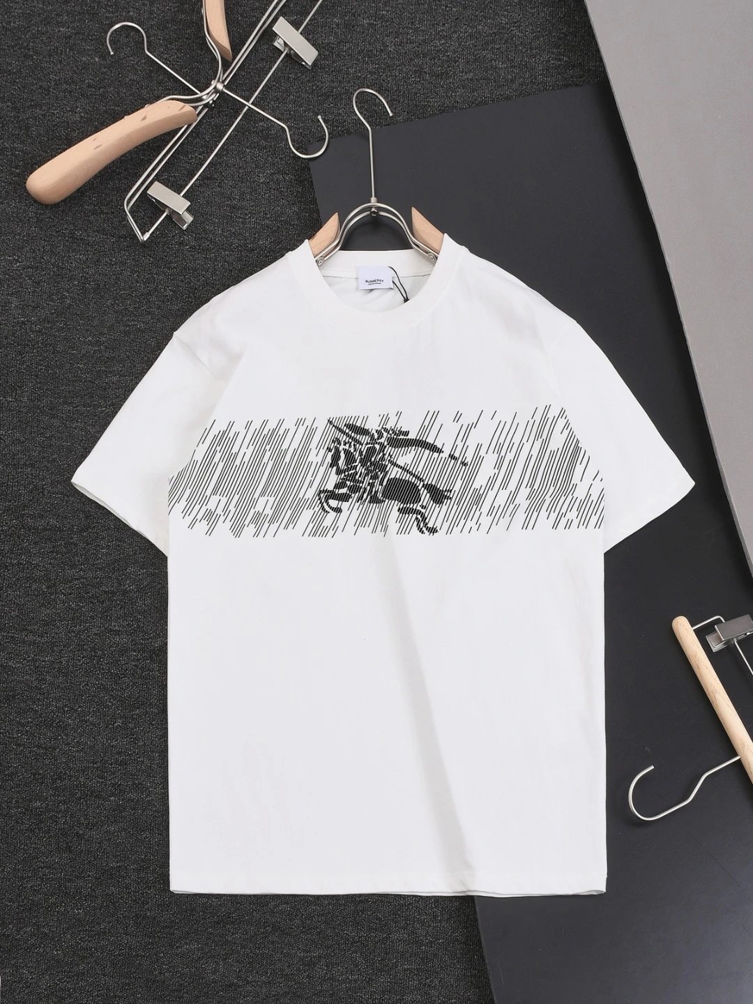 Burberry T-Shirts Short-Sleeve Logo T-Shirt image 8