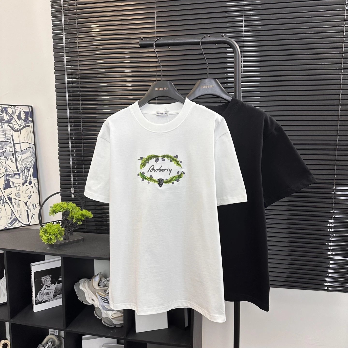 Burberry T-Shirts Short-Sleeve Logo T-Shirt — 13