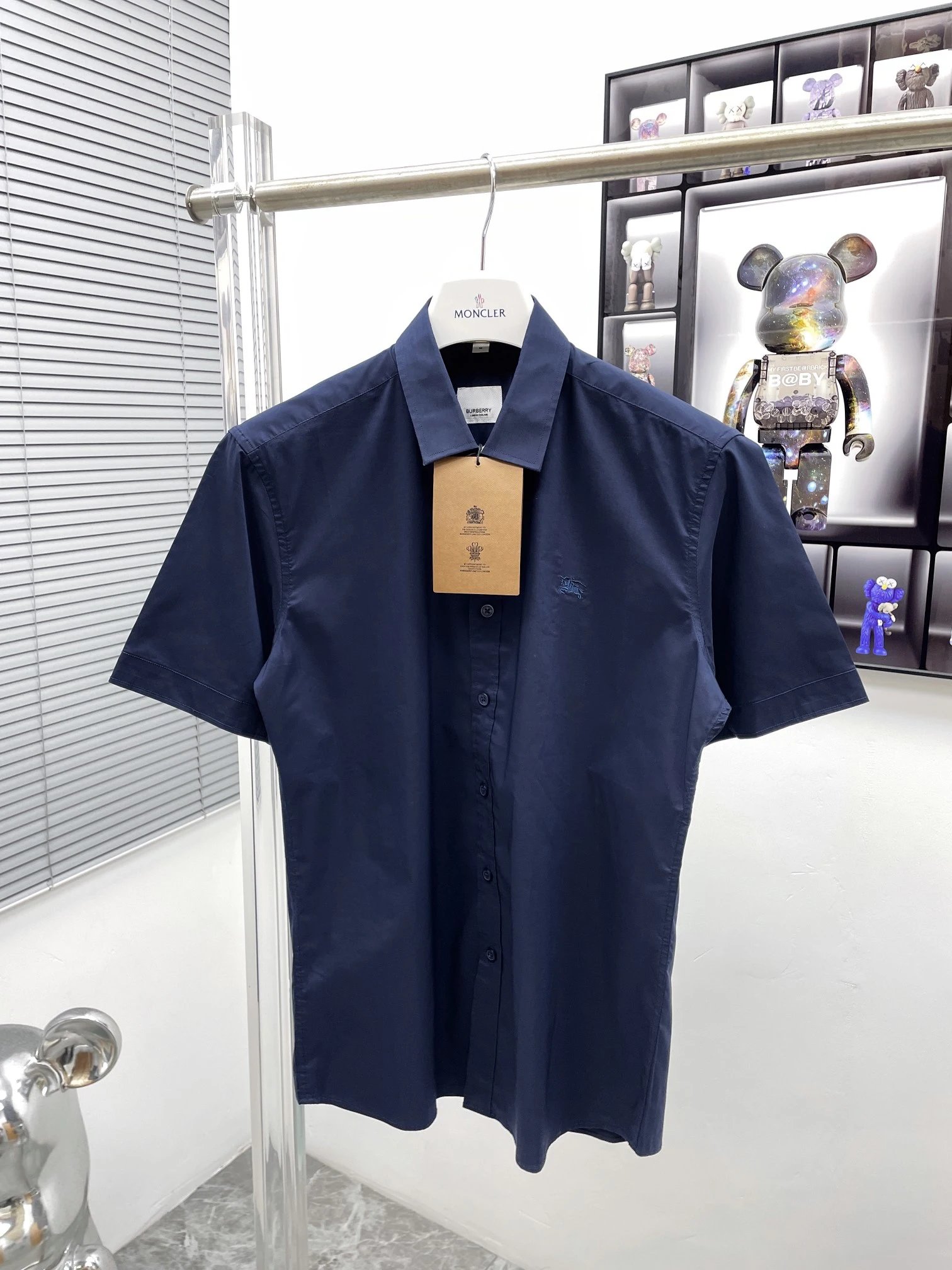 Burberry Shirts Short-Sleeve Plaid Button-Up Shirt — UM026
