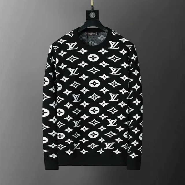 Prada Knitwear Crew-Neck Logo Knit Sweater product detail image 11