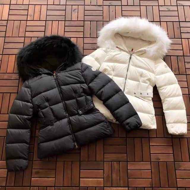 Moncler Down Jackets Puffer Jacket product detail image 5