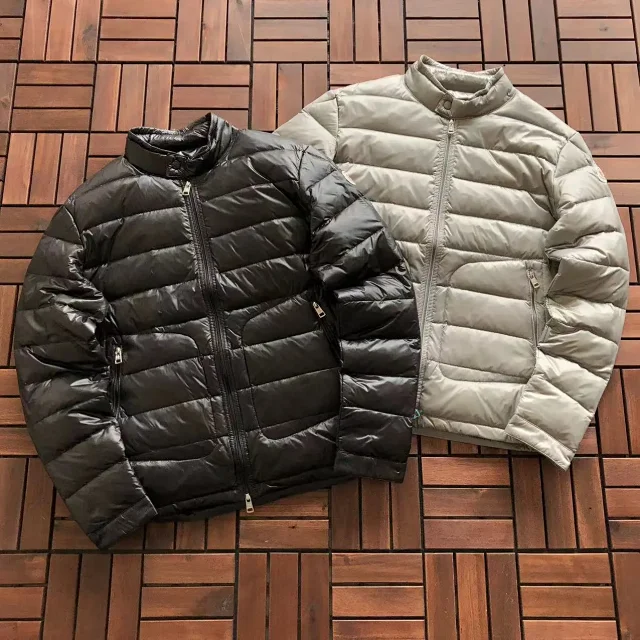 Moncler Down Jackets Quilted Puffer product detail image 12