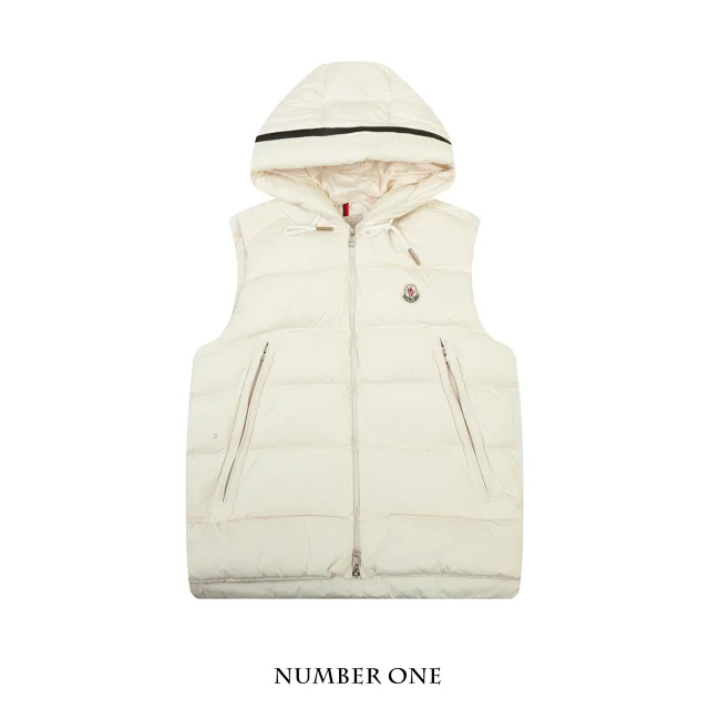 Moncler Down Jackets Hooded quilted jacket with sleeve pocket product detail image 9