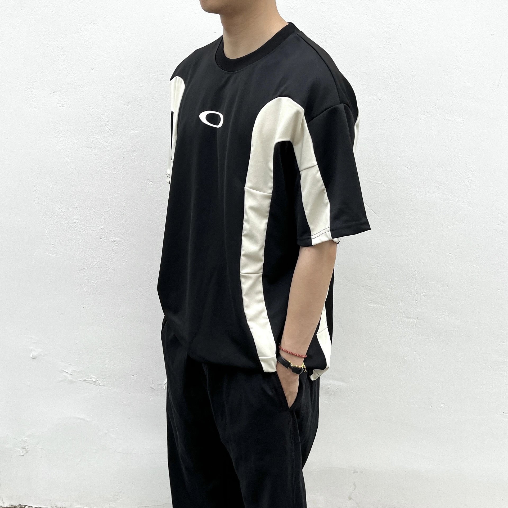 Oakley Panelled Black Off-White Sporty T-Shirt