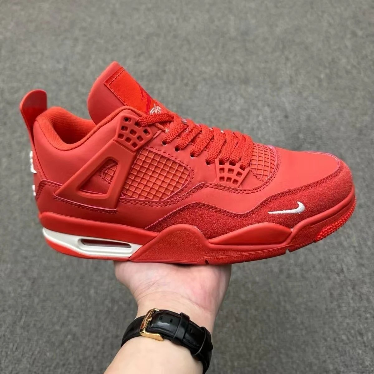 Air Jordan 4 University Red Sneakers