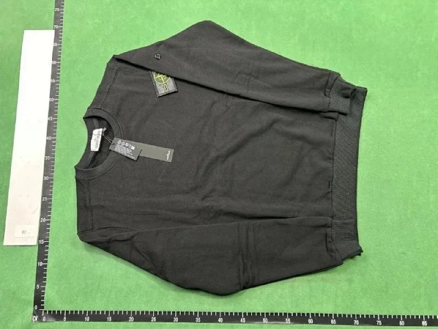 Stone Island Set: seller detail photo 4