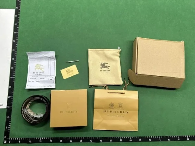 Burberry Belts Reversible check and black monogram belt with TB buckle product detail image 2