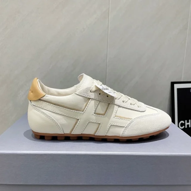 Hogan Sneakers Suede H-logo lace-up product detail image 3
