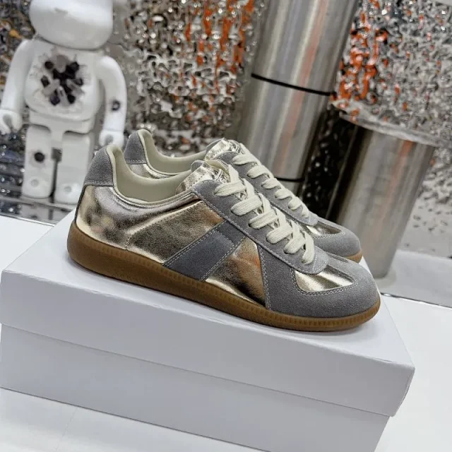 MM6 Maison Margiela Sneakers Low-Top Lace-Up Gum-Sole product detail image 15
