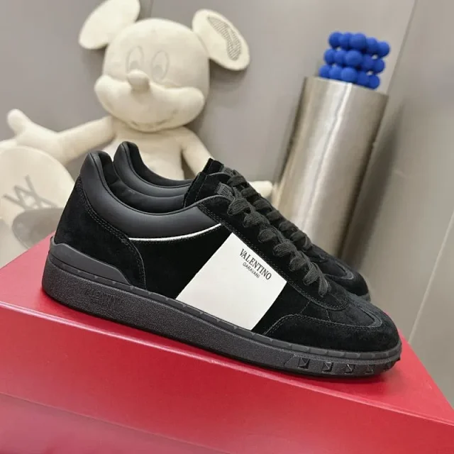 Valentino Garavani Sneakers Low-top side-stripe product detail image 8