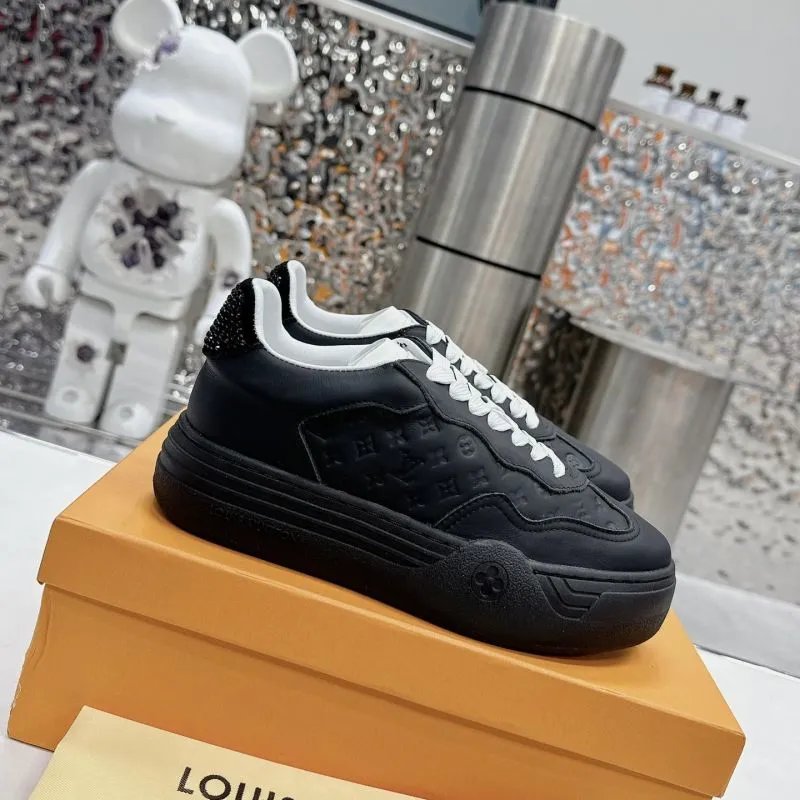 Louis Vuitton Sneakers Platform with monogram-embossed side panels — 1